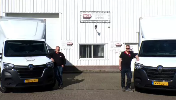 Bij Koers Oost staat persoonlijke benadering centraal. We leren uitzendkrachten eerst kennen en verdiepen ons in jullie bedrijf om de beste match te maken. Gedurende de inleningperiode bieden we continue ondersteuning en aandacht.